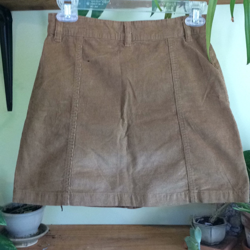 Super cute Wild pearl brown corduroy skirt size 2 - Picture 2 of 6